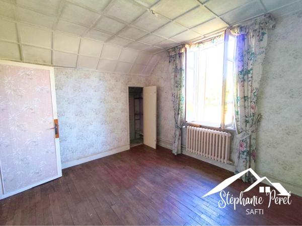 Maison à rénover – Neuvic – Jardin 633 m² – Fort potentiel