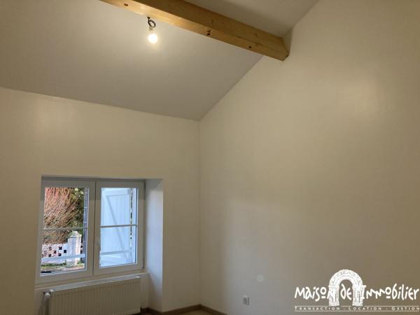 Location Jolie maison de campagne - 4 chambres - 140m² - Jardin et garage - JARNAC CHAMPAGNE