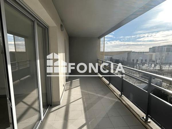 Location Appartement 2 pièces 41.81 m² - 145 RUE ALAIN DECAUX Aix-en-provence 13100