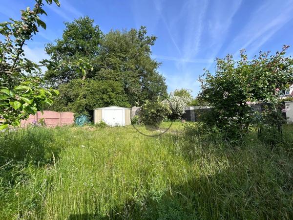 Vente                                                      Maison
                        
                     5 pièces                      83 m2                     à Saint-Quentin