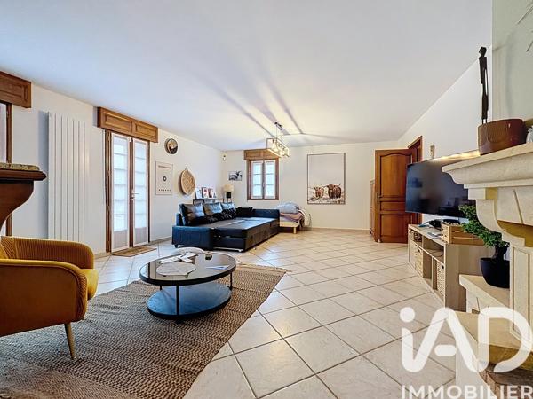 Maison à vendre 8 pièces 290 m² Lucinges