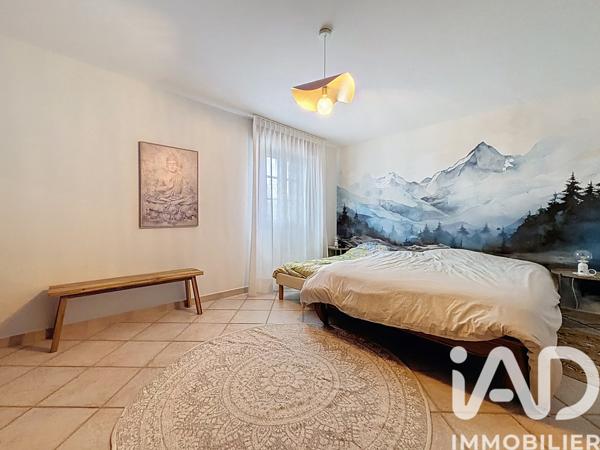 Maison à vendre 8 pièces 290 m² Lucinges