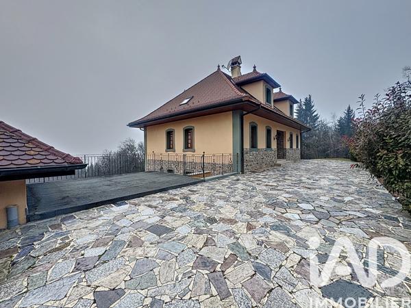 Maison à vendre 8 pièces 290 m² Lucinges