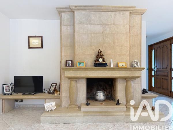 Maison à vendre 8 pièces 290 m² Lucinges