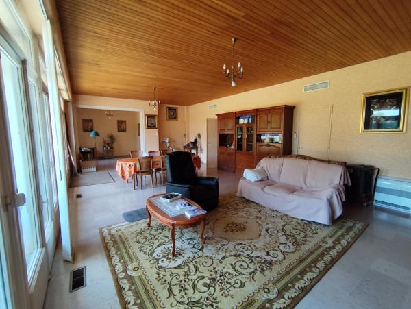 Maison à vendre 8 pièces  (27)