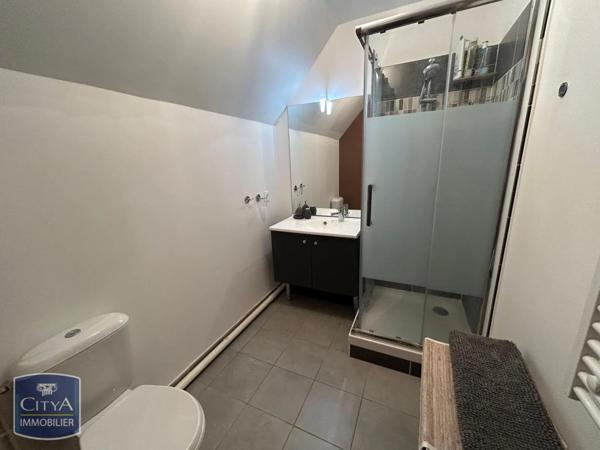 Appartement à louer 4 pièces 84.29m²
