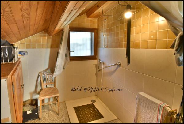 Ferme à rénover sur les hauteurs de l'Argentière La Bessée