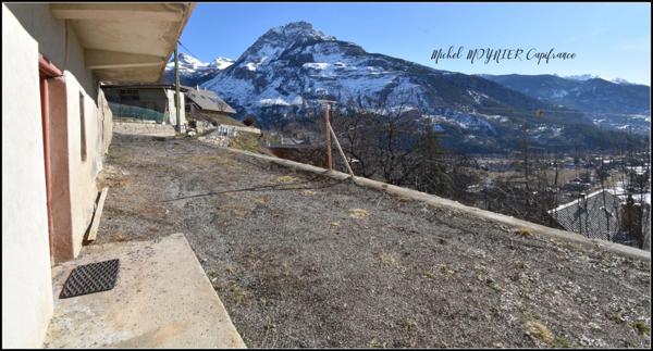 Ferme à rénover sur les hauteurs de l'Argentière La Bessée