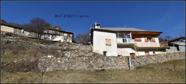 Ferme à rénover sur les hauteurs de l'Argentière La Bessée