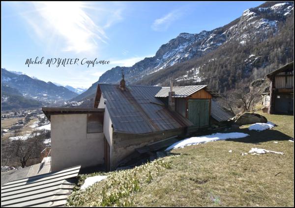 Ferme à rénover sur les hauteurs de l'Argentière La Bessée