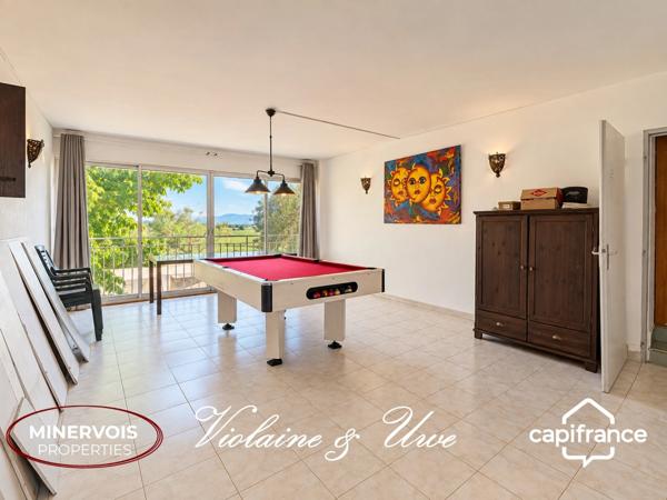 AZILLE – MAISON DE 184 M² AU MILIEU DES VIGNES AVEC PISCINE ET PANNEAUX SOLAIRES