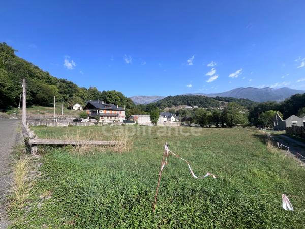TERRAIN À BÂTIR – VUE MONTAGNES – EXPOSITION SUD – À 5 MIN D’ARGELÈS-GAZOST
