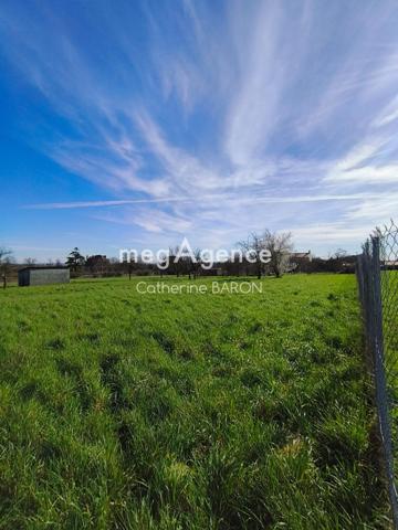 Terrain à COGNAC, 16100 - 760m²