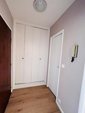 Appartement Noisy Le Sec 1 pièce(s)