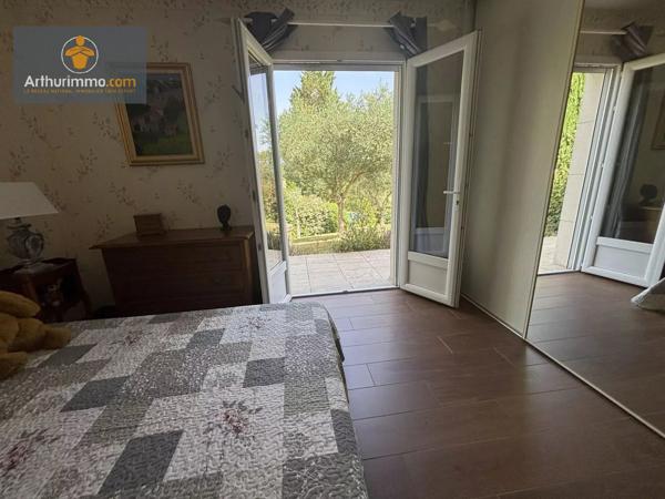Vente                                                      Maison
                        
                     10 pièces                      355 m2                     à Marmande