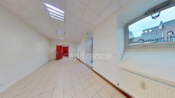 Local/bureau à vendre DOLE (39) Local professionnel – Idéal profession libérale