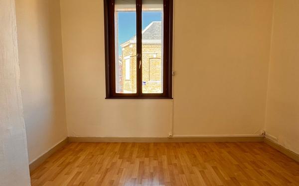 Maison à vendre    3 pièces •  Amiens