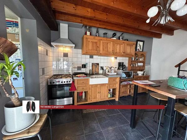 LANGOIRAN - Maison de charme 74 m2, 2 chambres, cour