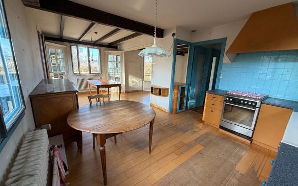 Maison à vendre    5 pièces • 150 m2 Rillieux-la-Pape