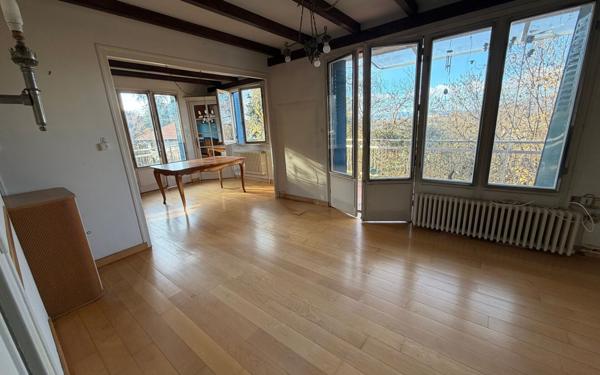 Maison à vendre    5 pièces • 150 m2 Rillieux-la-Pape
