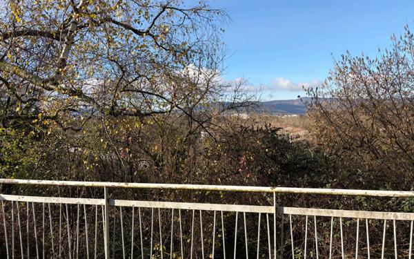 Maison à vendre    5 pièces • 150 m2 Rillieux-la-Pape