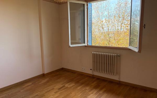 Maison à vendre    5 pièces • 150 m2 Rillieux-la-Pape