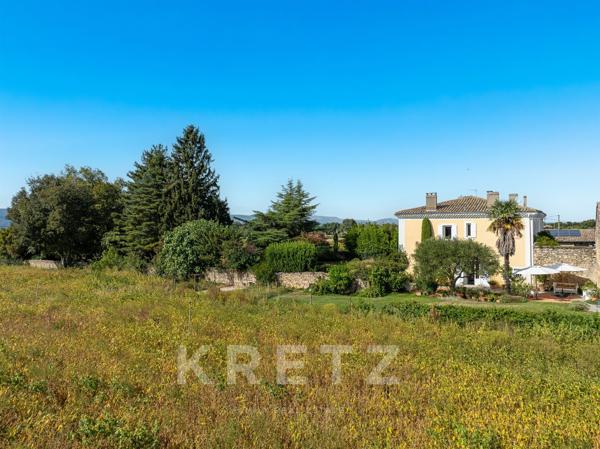 Propriété de charme du 18ème siècle avec parc et piscine à vendre - Valence Sud