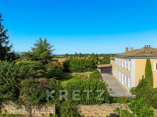Propriété de charme du 18ème siècle avec parc et piscine à vendre - Valence Sud
