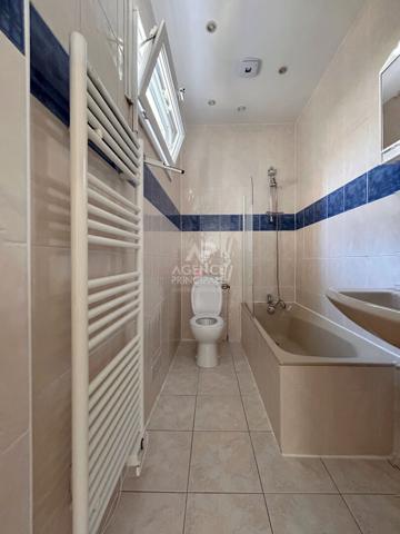 Appartement Poissy 3 pièce(s) 51.94 m2 Loyer 975 €/mois charges comprises **  - Référence  9274