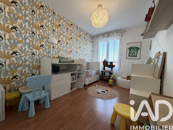 Appartement à vendre 3 pièces 70 m² Saint-Pierre-du-Perray