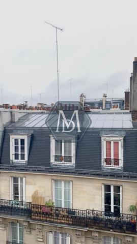 75018 - Jules Joffrin - Studio/Service splendide vue Basilique Sacré-Cœur