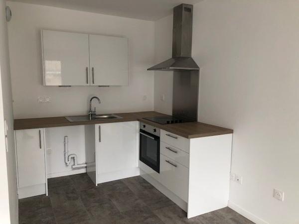 Appartement à louer 2 pièces 43.43m²