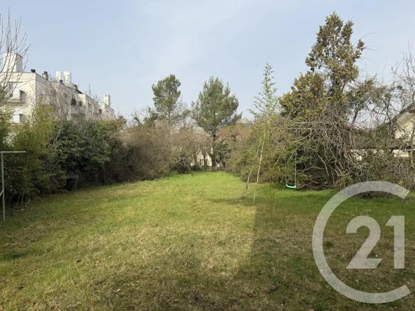 Terrain à vendre  775 m 2   GAILLARD  - 74