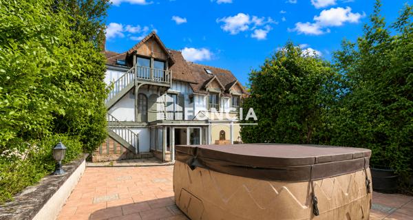 À vendre Maison 7 pièces 182 m² - Blonville-sur-mer 14910