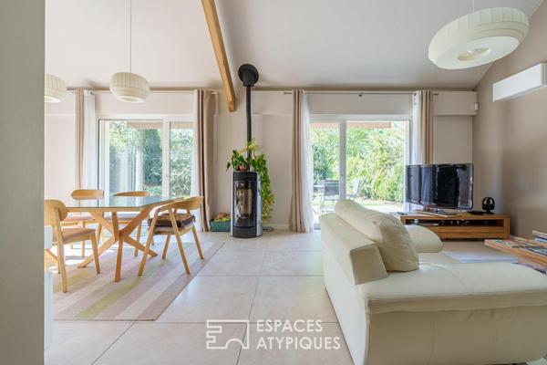 Maison d’architecte rénovée et son jardin aux portes de Nancy