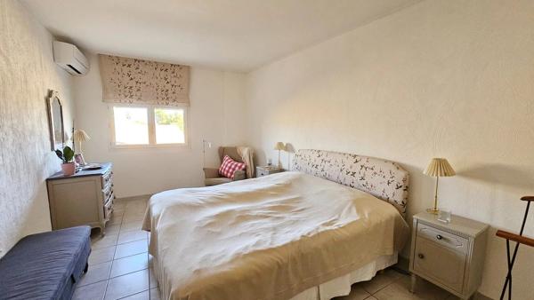 Maison de ville avec garage et terrasse