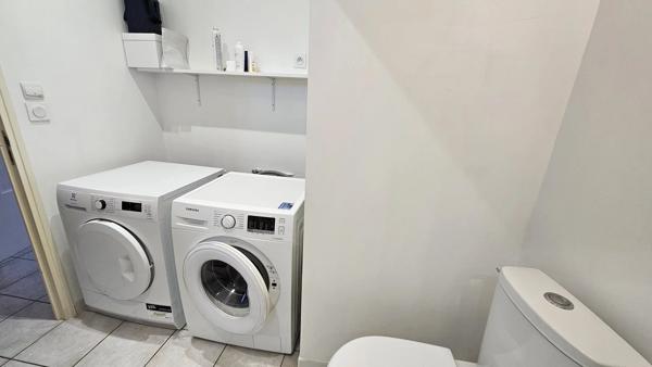 Maison de ville avec garage et terrasse