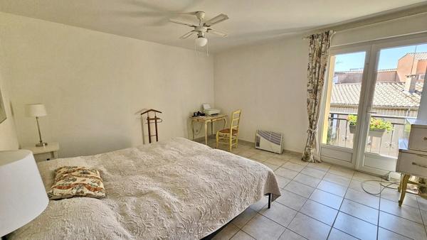 Maison de ville avec garage et terrasse