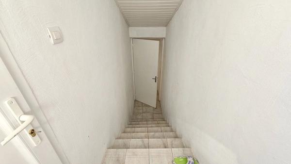 Maison de ville avec garage et terrasse