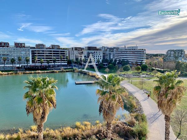 QUARTIER PORT-MARIANNE - TRES BEAU T3 MEUBLÉ CLIMATISÉ DE 72 M2, AU 6E ETAGE, AVEC TERRASSE ET PARKING EN SOUS-SOL