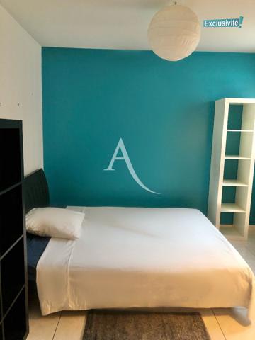 QUARTIER PORT-MARIANNE - TRES BEAU T3 MEUBLÉ CLIMATISÉ DE 72 M2, AU 6E ETAGE, AVEC TERRASSE ET PARKING EN SOUS-SOL