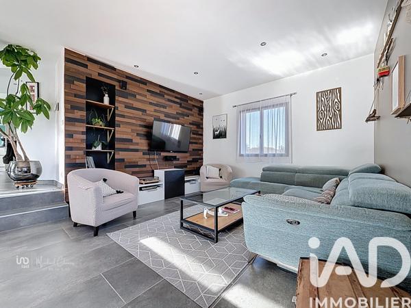 Maison à vendre 6 pièces 159 m² Pers-Jussy