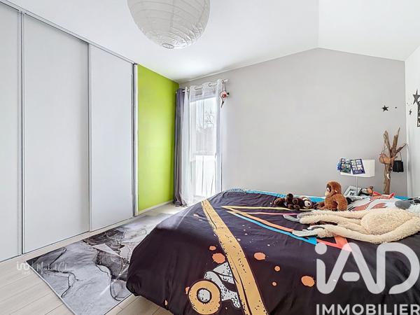 Maison à vendre 6 pièces 159 m² Pers-Jussy