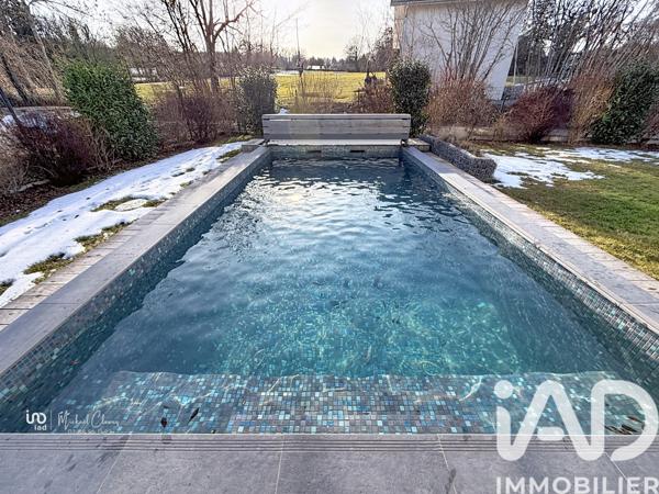 Maison à vendre 6 pièces 159 m² Pers-Jussy