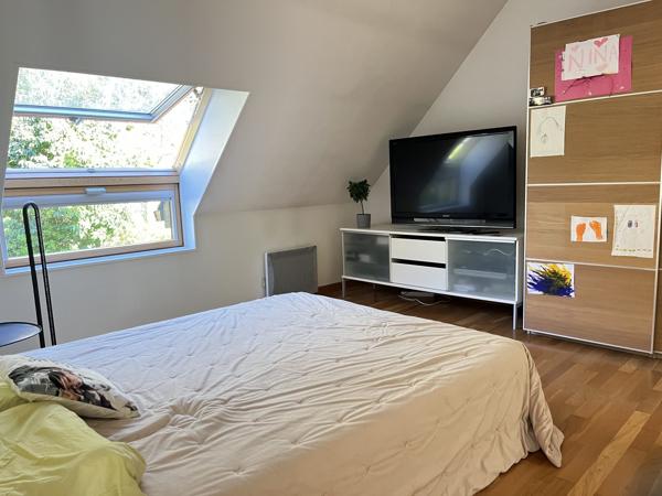 Maison confidentielle en forêt privée – Une signature rare entre nature souveraine et élégance absolue