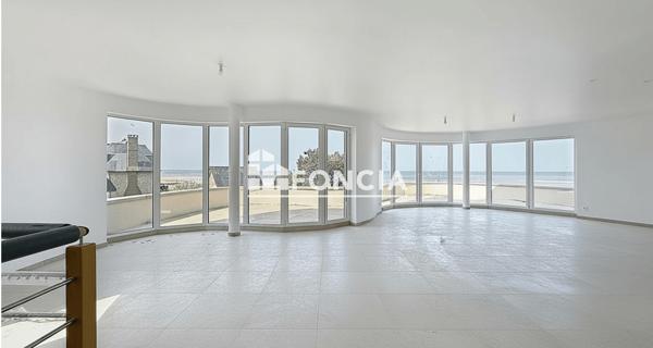 À vendre Maison 6 pièces 243 m² - Benerville-sur-mer 14910