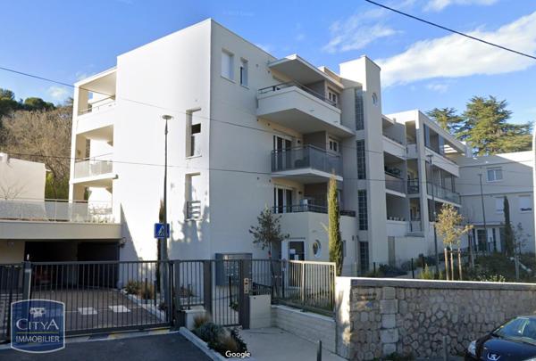 Location parking Villeneuve-lès-Avignon (30400)