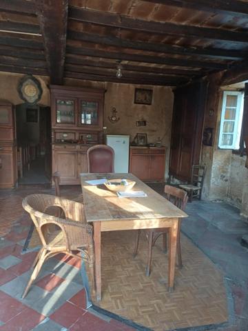 Maison ancienne et terrain constructible