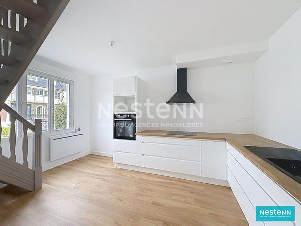 À vendre - Maison VIVABLE DE PLAIN PIED entièrement rénovée à Beauvallon