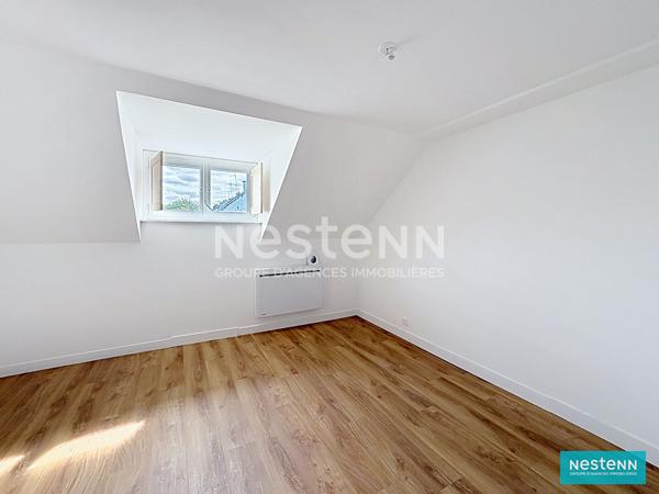 À vendre - Maison VIVABLE DE PLAIN PIED entièrement rénovée à Beauvallon